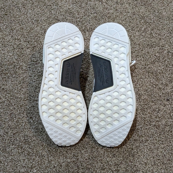 Adidas NMD R1 V2 Men's Size 11 Dazzle Camo Cloud White Shoes - Picture 7 of 8